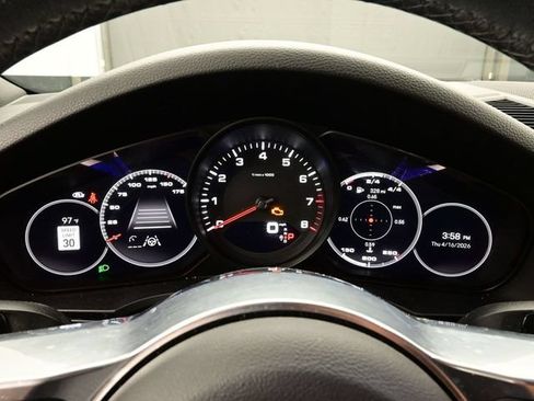 Certified 2023 Porsche Cayenne Platinum Edition AWD/4WD image 9