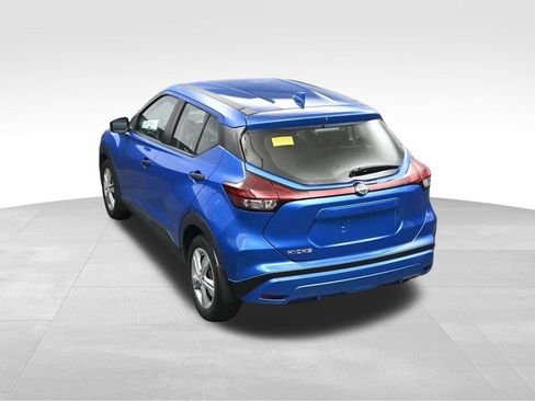 Used 2022 Nissan Kicks S FWD image 21