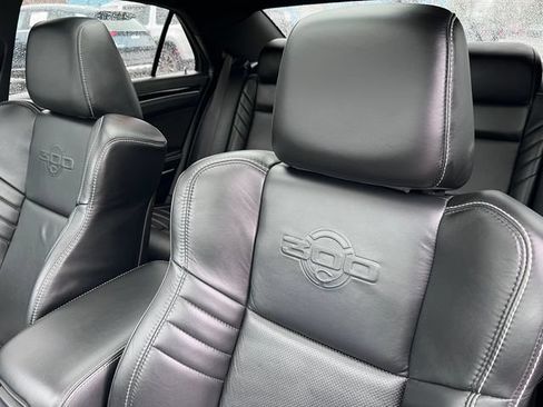 Used 2023 Chrysler 300 C RWD image 17
