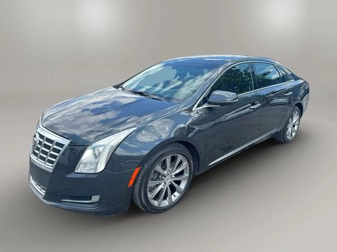 Used 2013 Cadillac XTS FWD image 5
