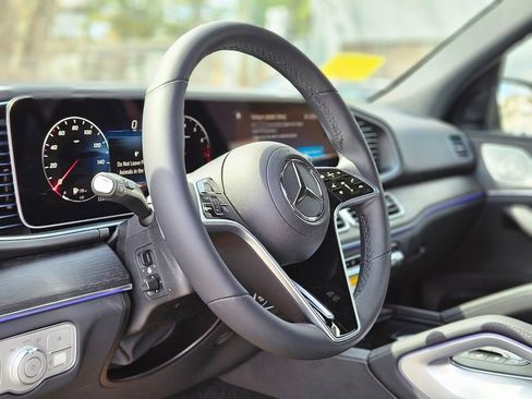New 2026 Mercedes-Benz GLE 350 4MATIC image 17