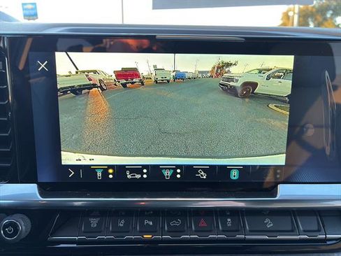 New 2026 Chevrolet Silverado 2500 LTZ w/ LTZ Plus Package AWD/4WD image 24