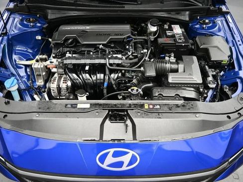 Used 2024 Hyundai Elantra SEL FWD image 42
