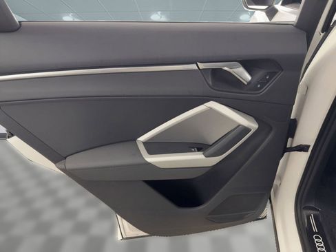 Used 2021 Audi Q3 2.0T Premium AWD/4WD image 23