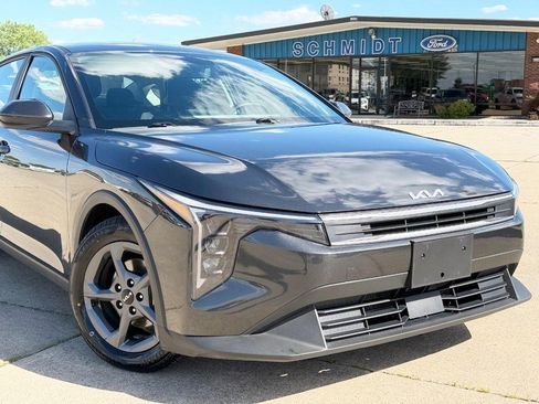 Used 2025 Kia K4 FWD image 8