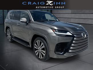 Used 2024 Lexus LX 600 4WD w/ Luxury Package video 1