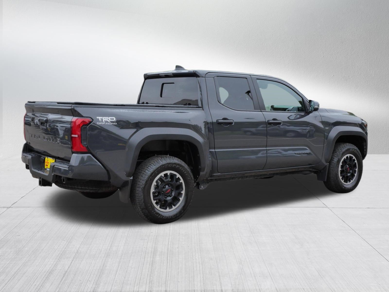 Used 2024 Toyota Tacoma TRD Off-Road w/ TRD Off Road Upgrade Package AWD/4WD image 8
