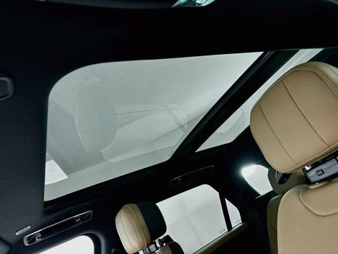 New 2026 Land Rover Range Rover Sport Dynamic SE AWD/4WD image 14