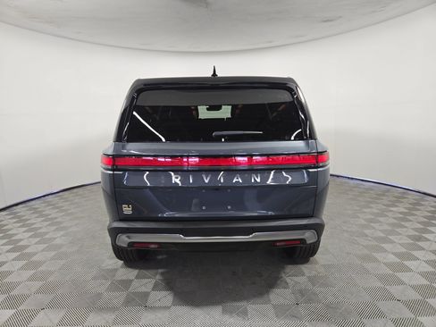 Used 2022 Rivian R1S Launch Edition Quad AWD/4WD image 4