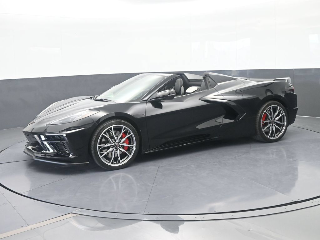 Used 2024 Chevrolet Corvette Stingray Preferred Conv w/ Z51 Performance Package RWD image 2