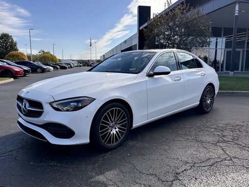 Used 2026 Mercedes-Benz C 300 4MATIC Sedan image 5