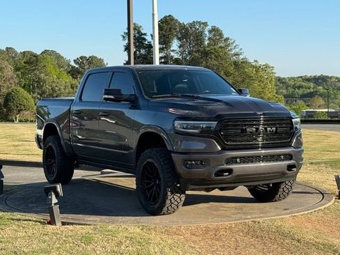Used 2022 RAM 1500 Limited image 9