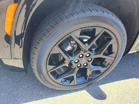 Used 2024 Chevrolet Traverse RS w/ LPO, Floor Liner Package AWD/4WD image 9