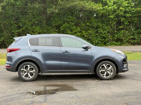 Used 2020 Kia Sportage LX FWD image 3