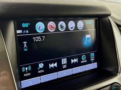 Used 2019 Chevrolet Suburban Premier AWD/4WD image 17