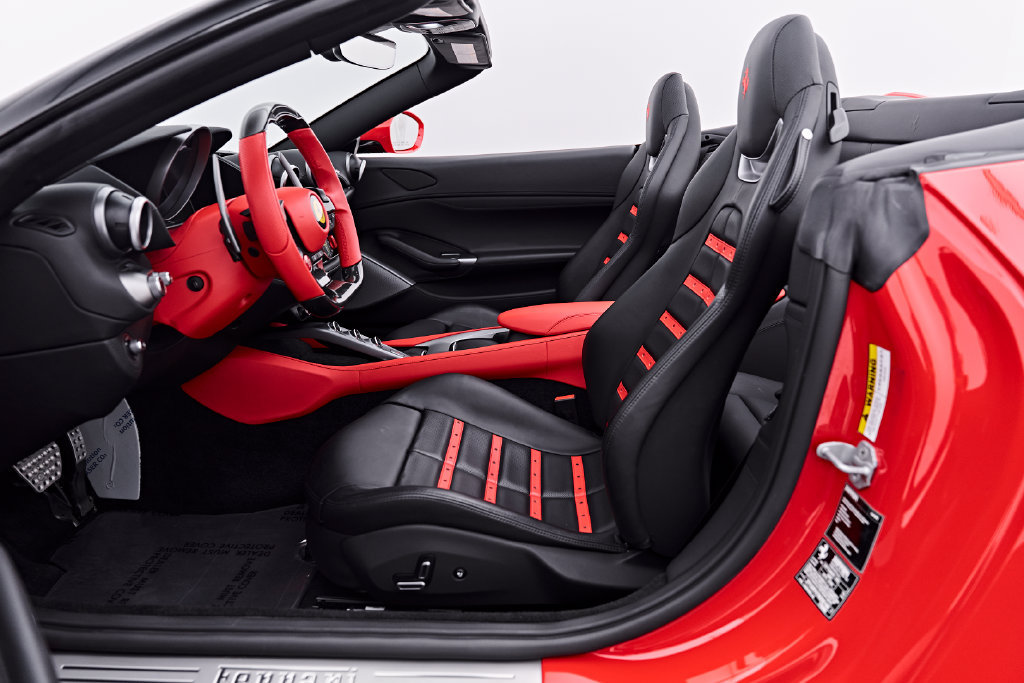Used 2022 Ferrari Portofino M RWD image 44