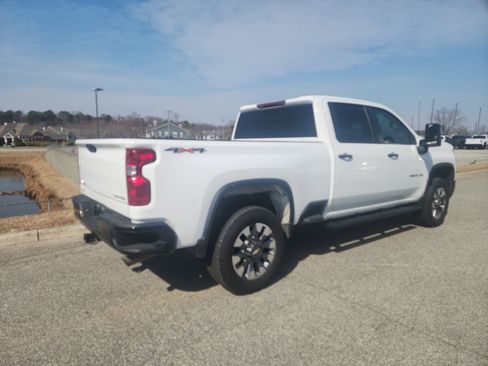 Certified 2024 Chevrolet Silverado 2500 Custom w/ Custom Value Package image 9