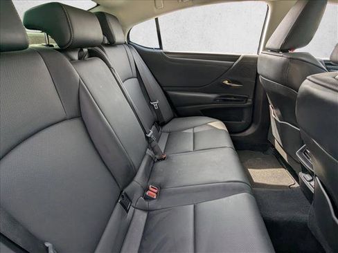 Used 2024 Lexus ES 350 w/ Premium Package image 19