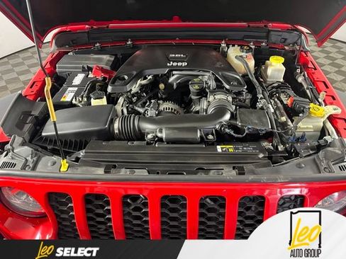 Used 2020 Jeep Gladiator Sport w/ Quick Order Package 24S AWD/4WD image 27