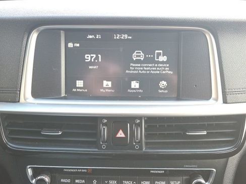 Used 2019 Kia Optima S image 21