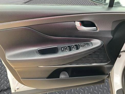 Used 2020 Hyundai Santa Fe SEL w/ Convenience Package image 15