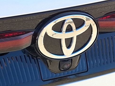 Used 2023 Toyota Crown XLE image 34