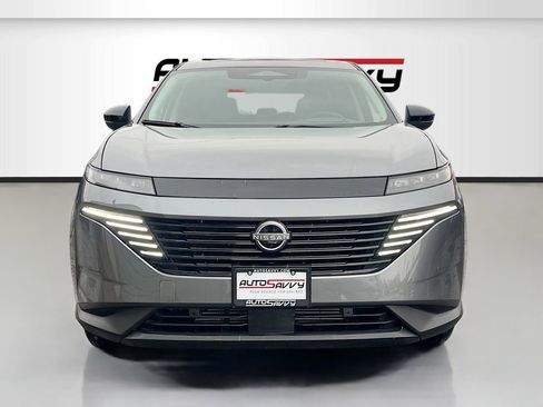 Used 2025 Nissan Murano Platinum w/ Cargo Package image 2