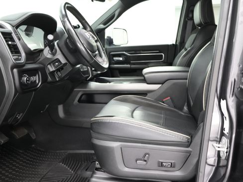 Used 2022 RAM 2500 Laramie AWD/4WD image 8