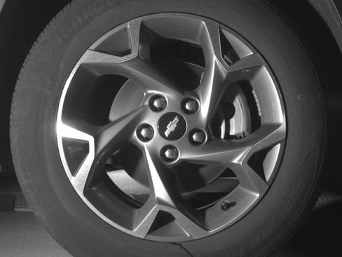 Used 2025 Chevrolet Trax LT w/ LT Convenience Package image 13