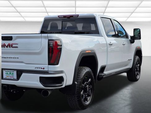 New 2026 GMC Sierra 2500 AT4 w/ AT4 Premium Plus Package image 41