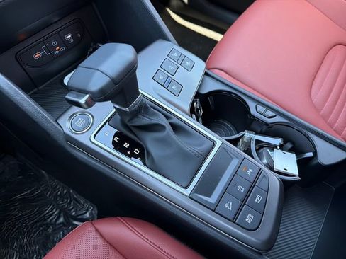New 2027 Kia Sportage SX FWD image 15