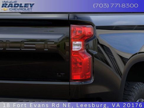 New 2026 Chevrolet Silverado 1500 LT w/ Z71 Off-Road Package image 13