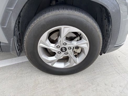 Used 2024 Hyundai Tucson SE image 15