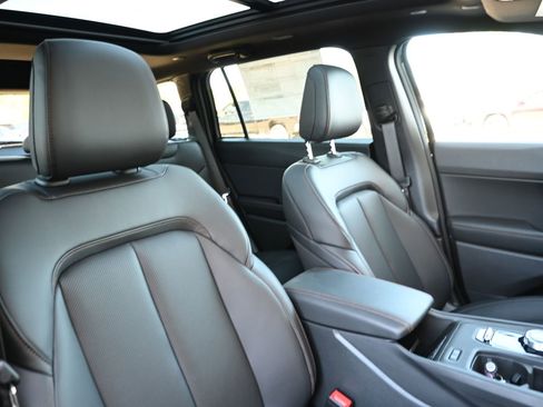 New 2026 Jeep Cherokee Limited AWD/4WD image 25