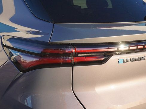 New 2026 Chevrolet Equinox EV LT image 29