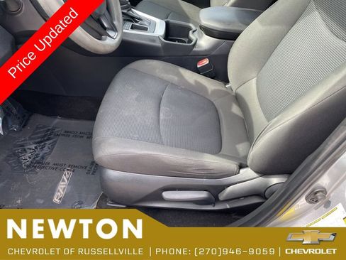 Used 2025 Toyota RAV4 LE FWD image 8
