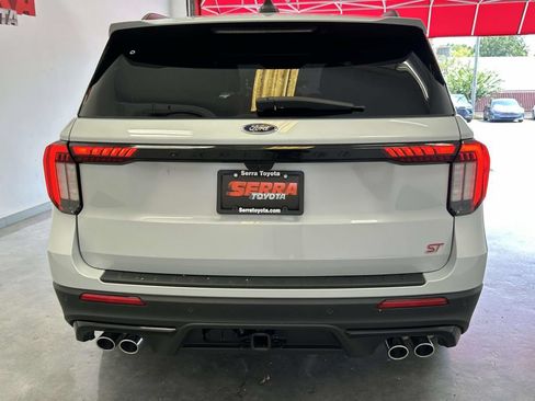 Used 2026 Ford Explorer ST w/ Sun And Sound Package AWD/4WD image 4
