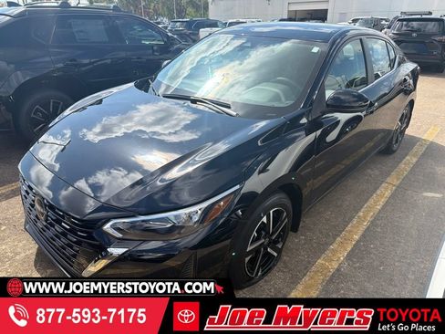 Used 2025 Nissan Sentra SV w/ All-Weather Package FWD image 1
