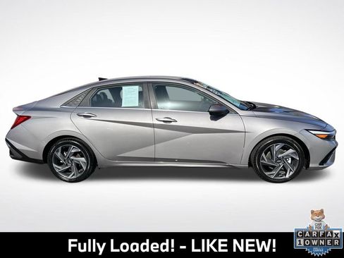 Used 2024 Hyundai Elantra Limited FWD image 11