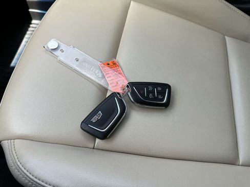 Used 2023 Cadillac CT5 Luxury RWD image 25