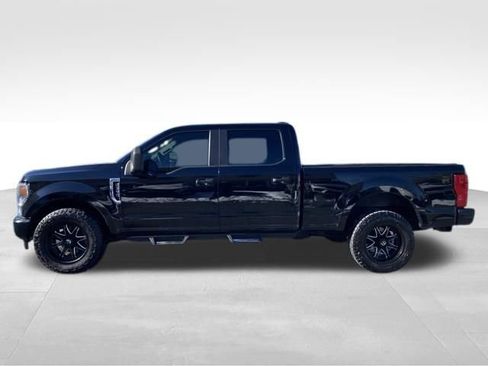 Used 2021 Ford F350 XL image 4