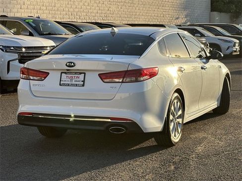 Used 2016 Kia Optima EX image 4