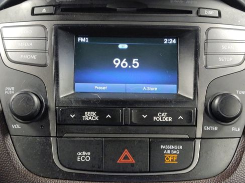 Used 2014 Hyundai Tucson SE AWD/4WD image 25
