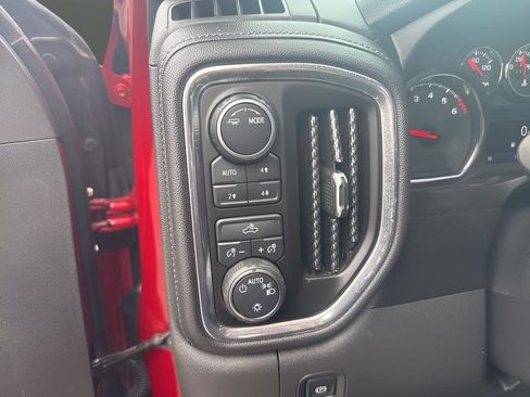 Certified 2021 Chevrolet Silverado 1500 LT w/ All Star Edition Plus image 31