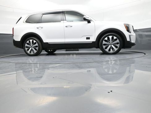 Certified 2022 Kia Telluride S AWD/4WD image 30
