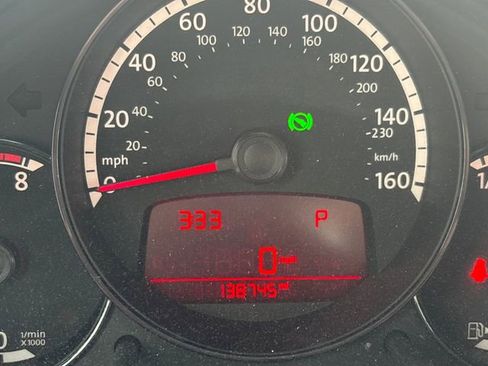 Used 2013 Volkswagen Beetle 2.5 FWD image 18