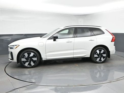 Used 2024 Volvo XC60 T8 Ultimate w/ Protection Package Premier AWD/4WD image 6