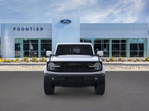 New 2025 Ford Bronco Outer Banks image 6