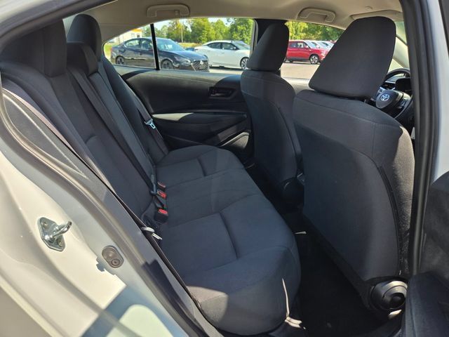 Used 2024 Toyota Corolla LE FWD image 16