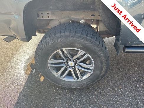 Used 2019 Chevrolet Colorado W/T image 15